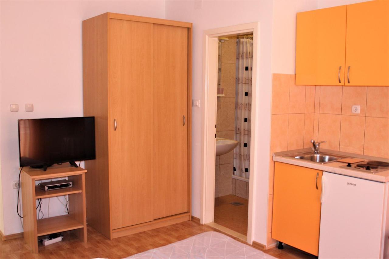 מאקרסקה Apartments Raos מראה חיצוני תמונה
