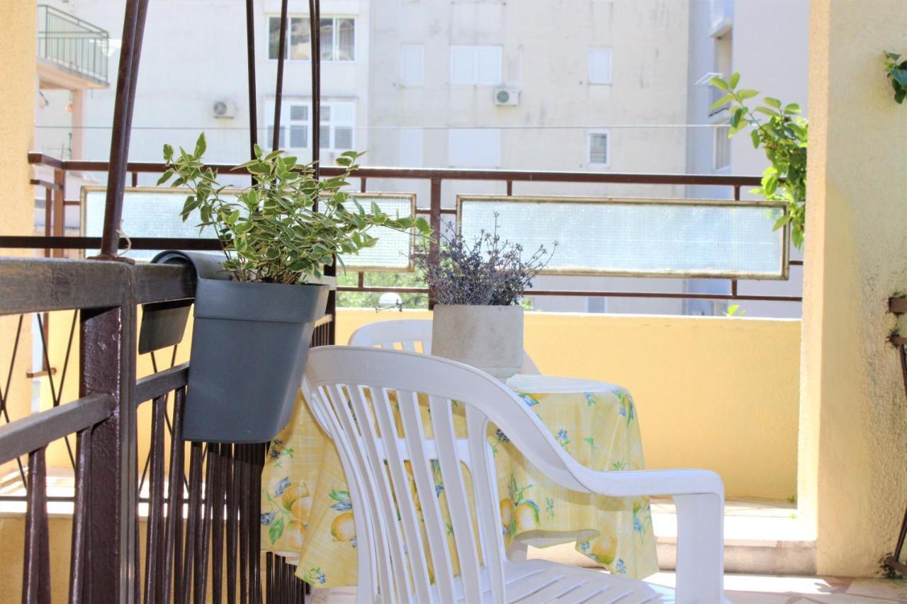 מאקרסקה Apartments Raos מראה חיצוני תמונה