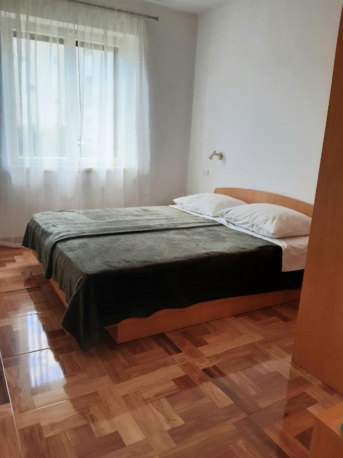 מאקרסקה Apartments Raos מראה חיצוני תמונה