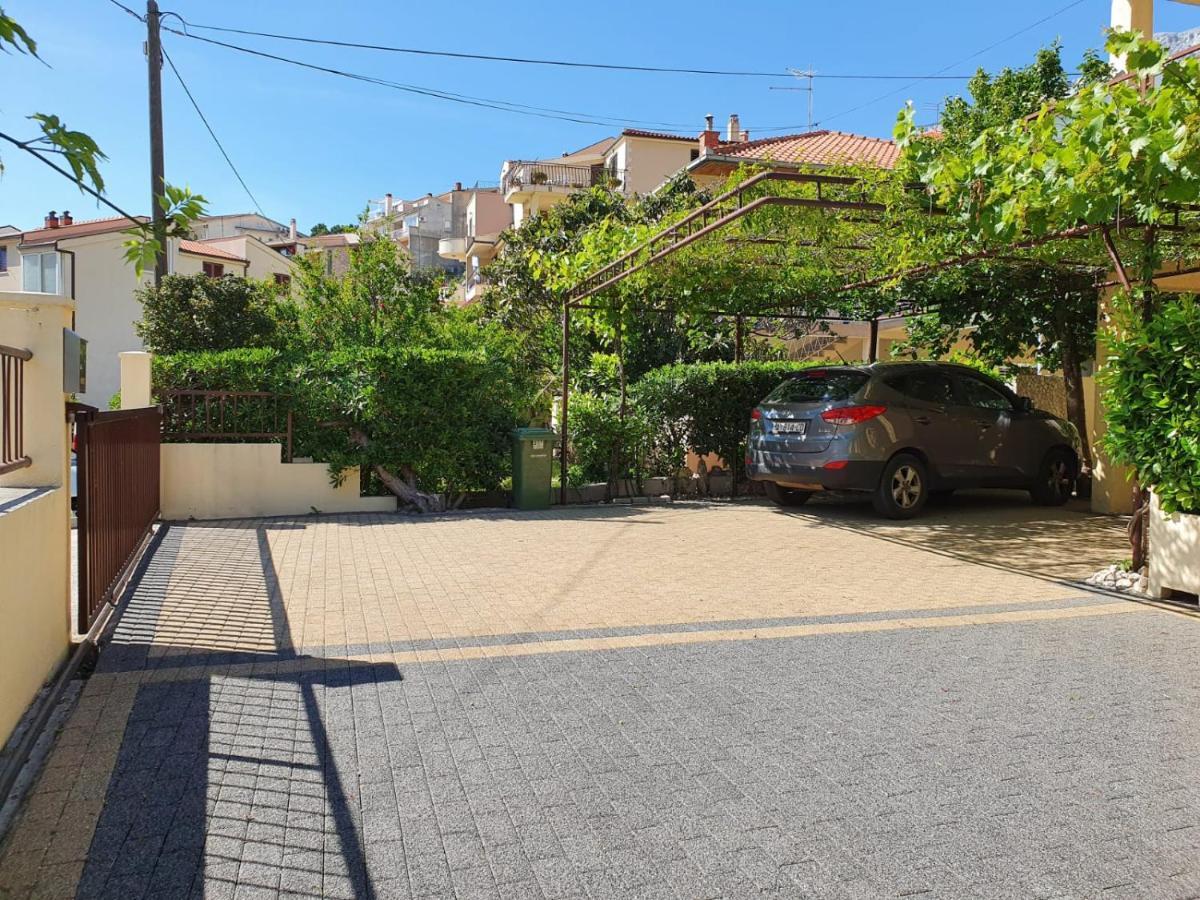 מאקרסקה Apartments Raos מראה חיצוני תמונה